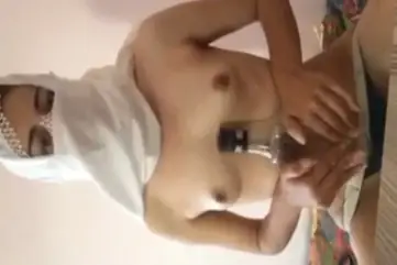 Mis KL Colmek Rakus Memek Basah Squirt poster